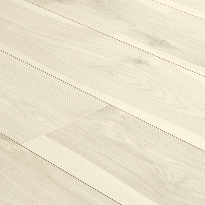 Mohawk Ferris Hills Laminate in Bone Hickory (WHS:GHB)