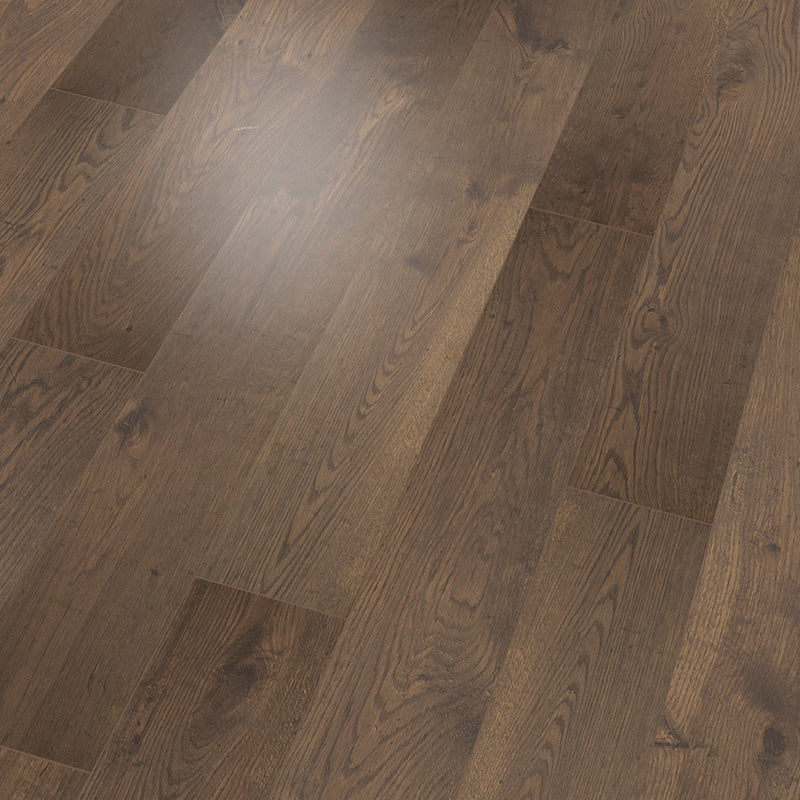 Mohawk Laminate in Oak (WHS:THO)